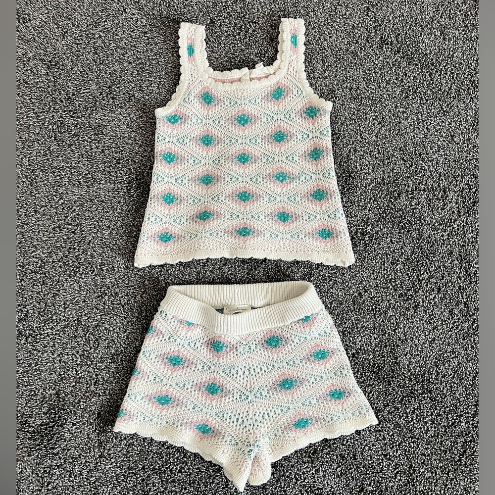 Girl matching knit set
